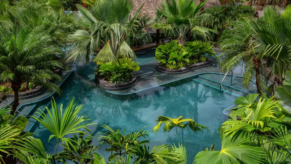 Aqua Ardiente Pool at Tabacón Thermal Resort & Spa